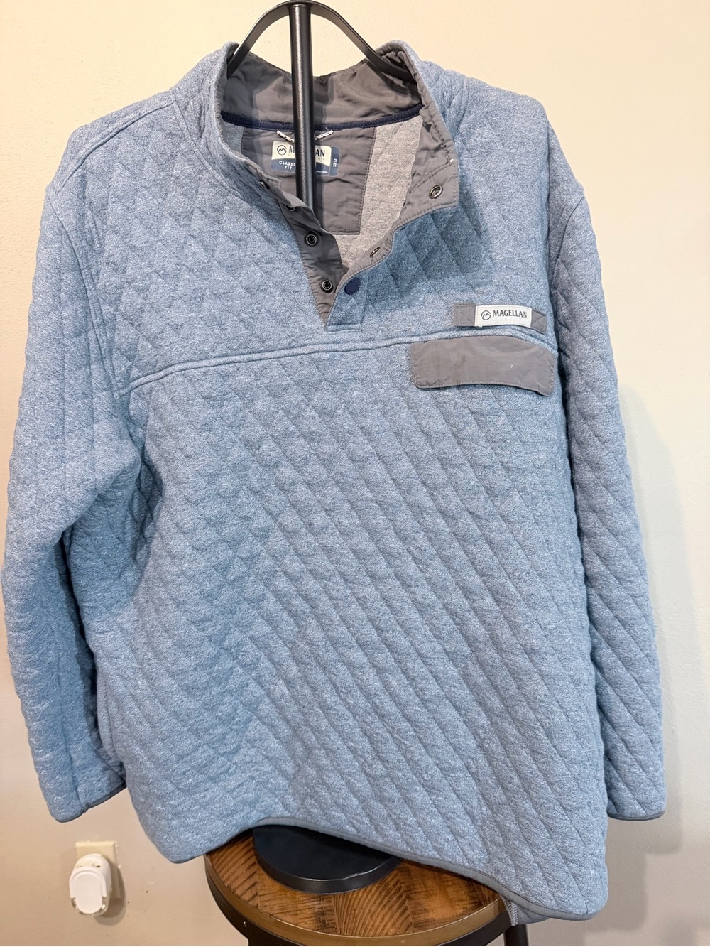 Magellan Outdoors Quilted Light Blue Zip-Neck Pullover with Gray Trim 2XL